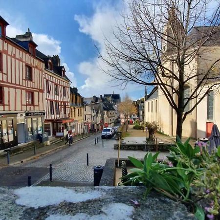 Le Patio, Coeur De Ville Avec Garage Et Jardin ヴァンヌ エクステリア 写真