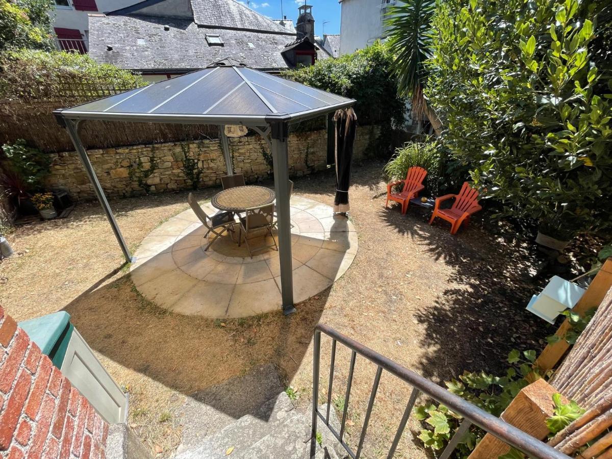 Le Patio, Coeur De Ville Avec Garage Et Jardin ヴァンヌ エクステリア 写真